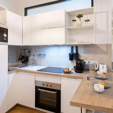 L59 La Loge Vieux Nice, Ac & Wifi アパート ニース