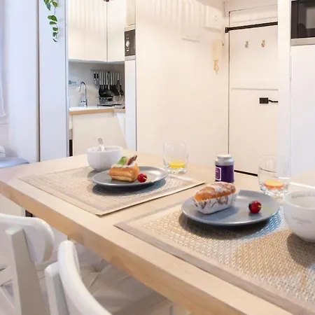 L59 Staywizus - La Loge Vieux Nice, Ac & Wifi * Nice